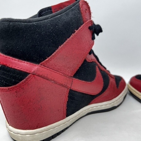 Nike Dunk Sky Hi Women's Size 8 Hidden Wedge Heels Black Red Shoes 528899-016 - Picture 6 of 13